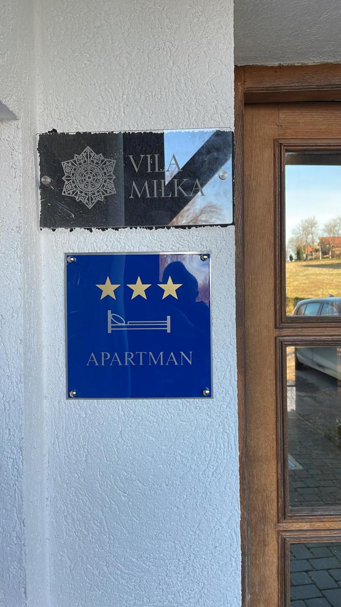 Vila Milka - Balkon - Besplatan Parking - Samostalna Prijava Karlovac Bagian luar foto