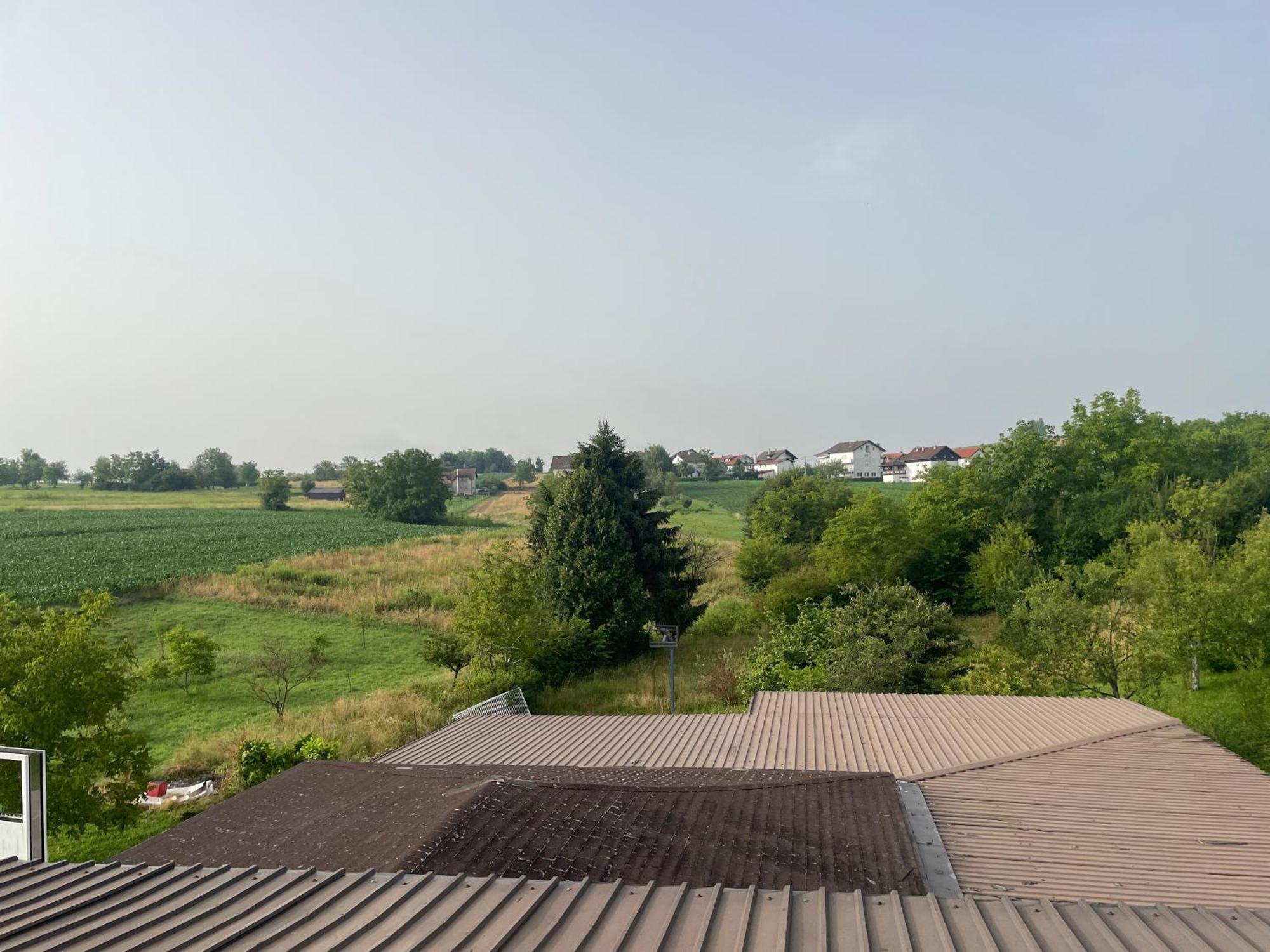 Vila Milka - Balkon - Besplatan Parking - Samostalna Prijava Karlovac Bagian luar foto
